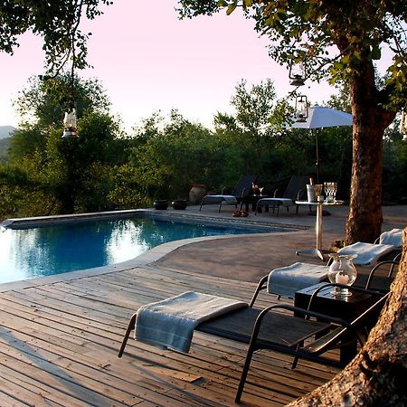Mbizi Bush Lodge 帕拉博鲁瓦 外观 照片