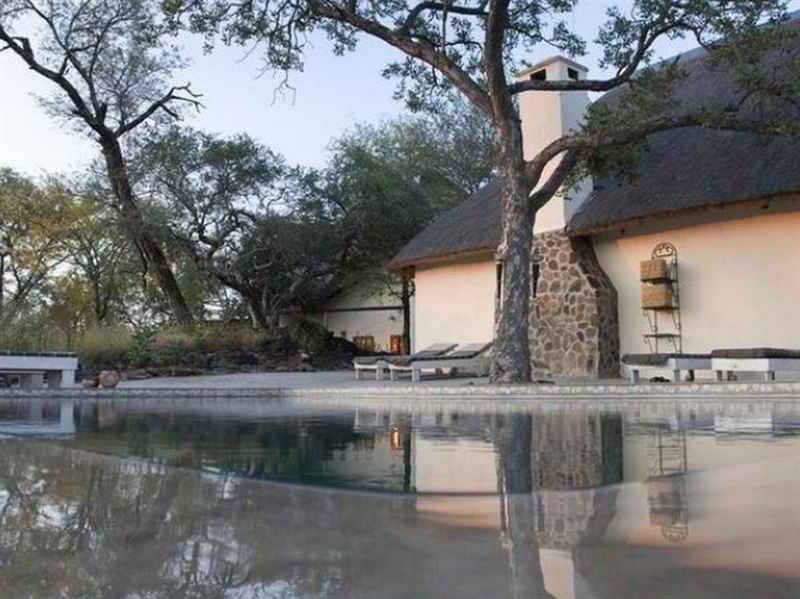 Mbizi Bush Lodge 帕拉博鲁瓦 外观 照片